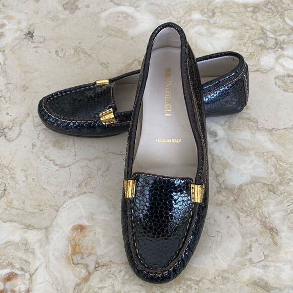 Bruno Magli Snake Embossed Leather Driving Flats - Picture 1 of 15